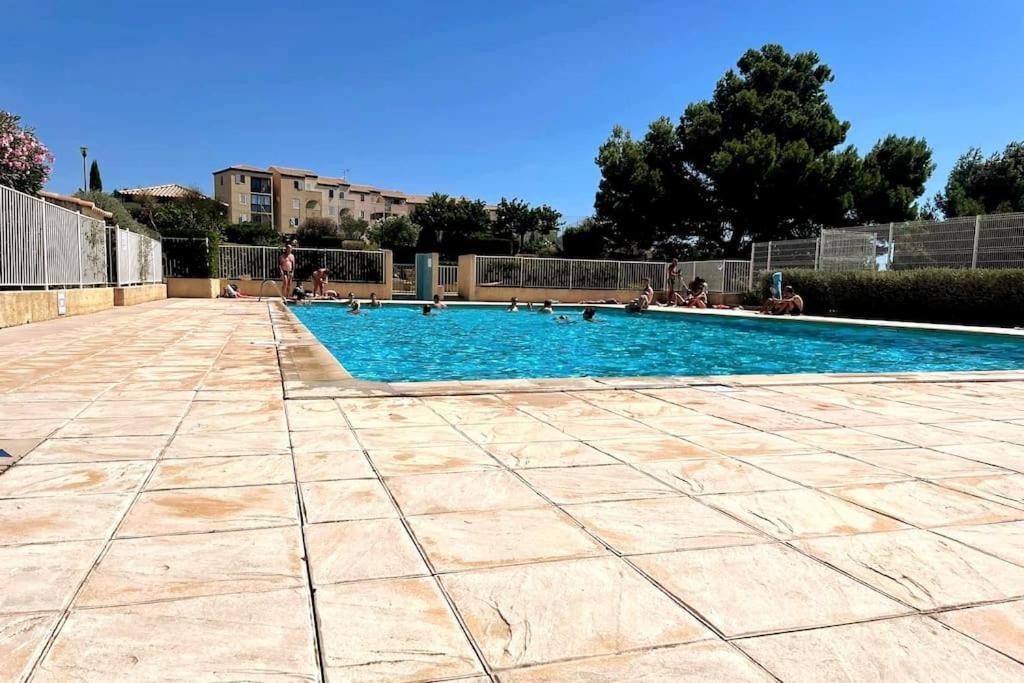St-Pierre-La-Mer, Bel Appartement A Dans Residence Avec Piscine Et Tennis Entre 5 Et 10 Min De La Plage Fleury (Aude) Exterior foto